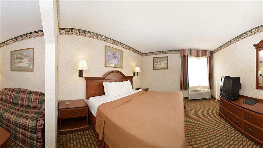 Best Western Bradbury Inn & Suites Perry Bagian luar foto